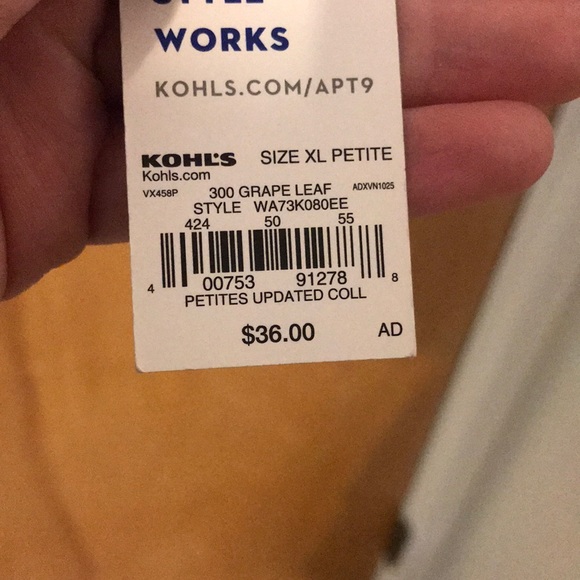 Apt 9 long sleeve petite size xl - Picture 2 of 2